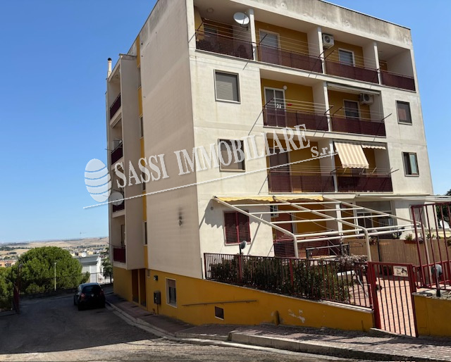 APPARTAMENTO PANORAMICO IN VIA EDMONDO DE AMICIS - MATERA - immagine 4